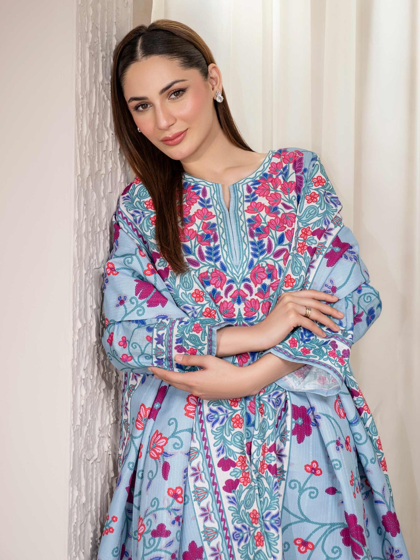 3 Piece Khaddar Suit-Printed (Unstitched)