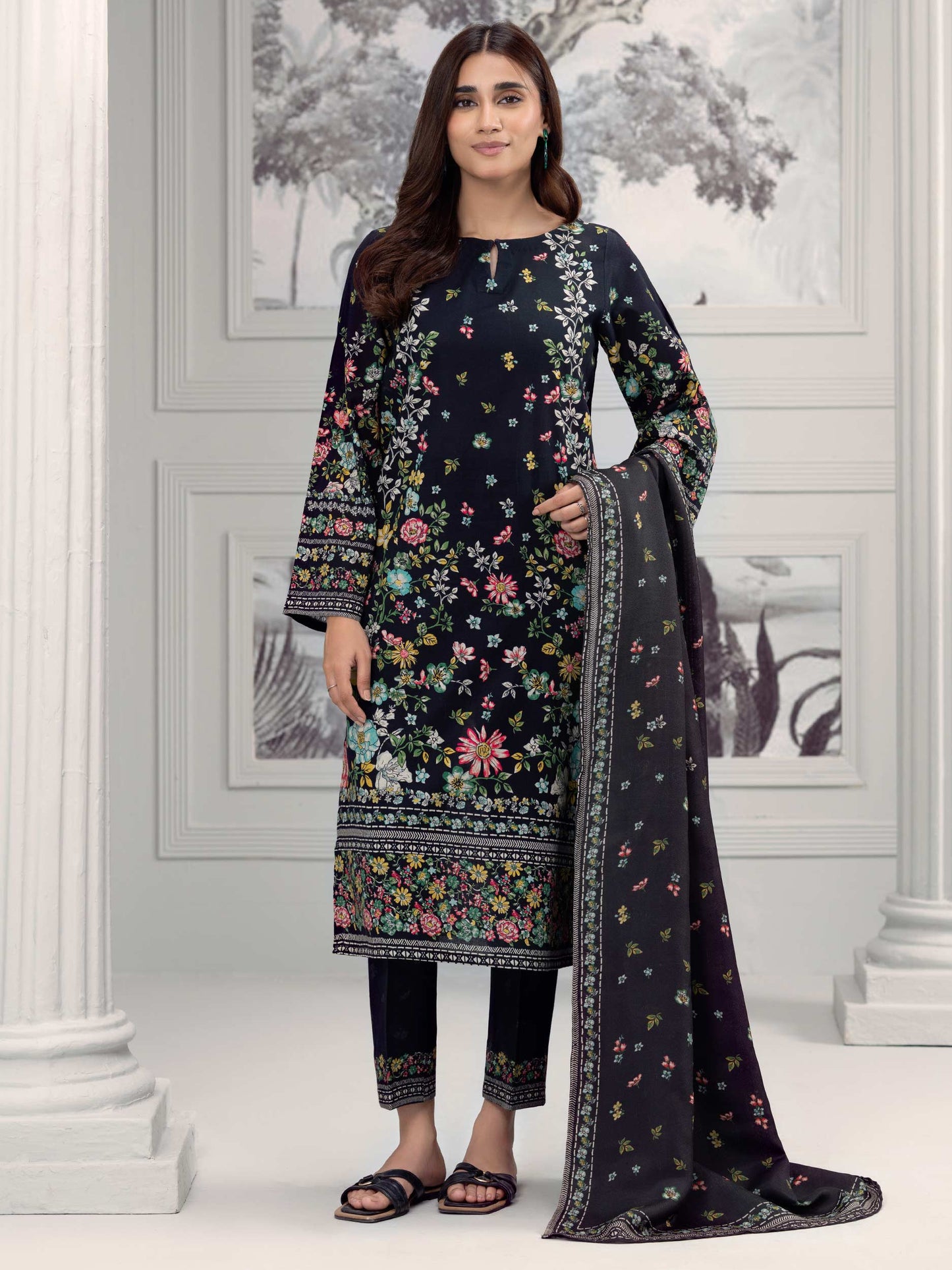 3 Piece Khaddar Suit-Printed (Unstitched)