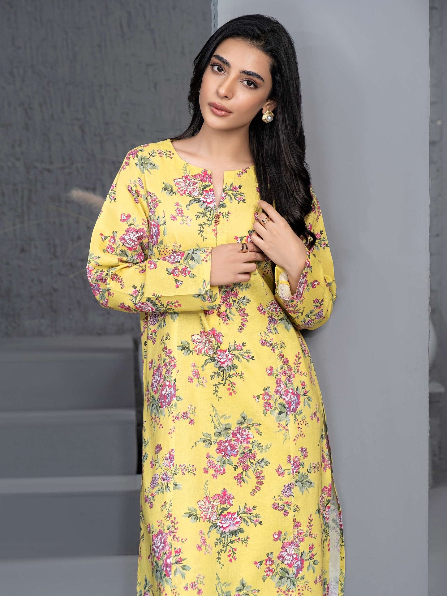 2 Piece Khaddar Suit-Printed (Unstitched)