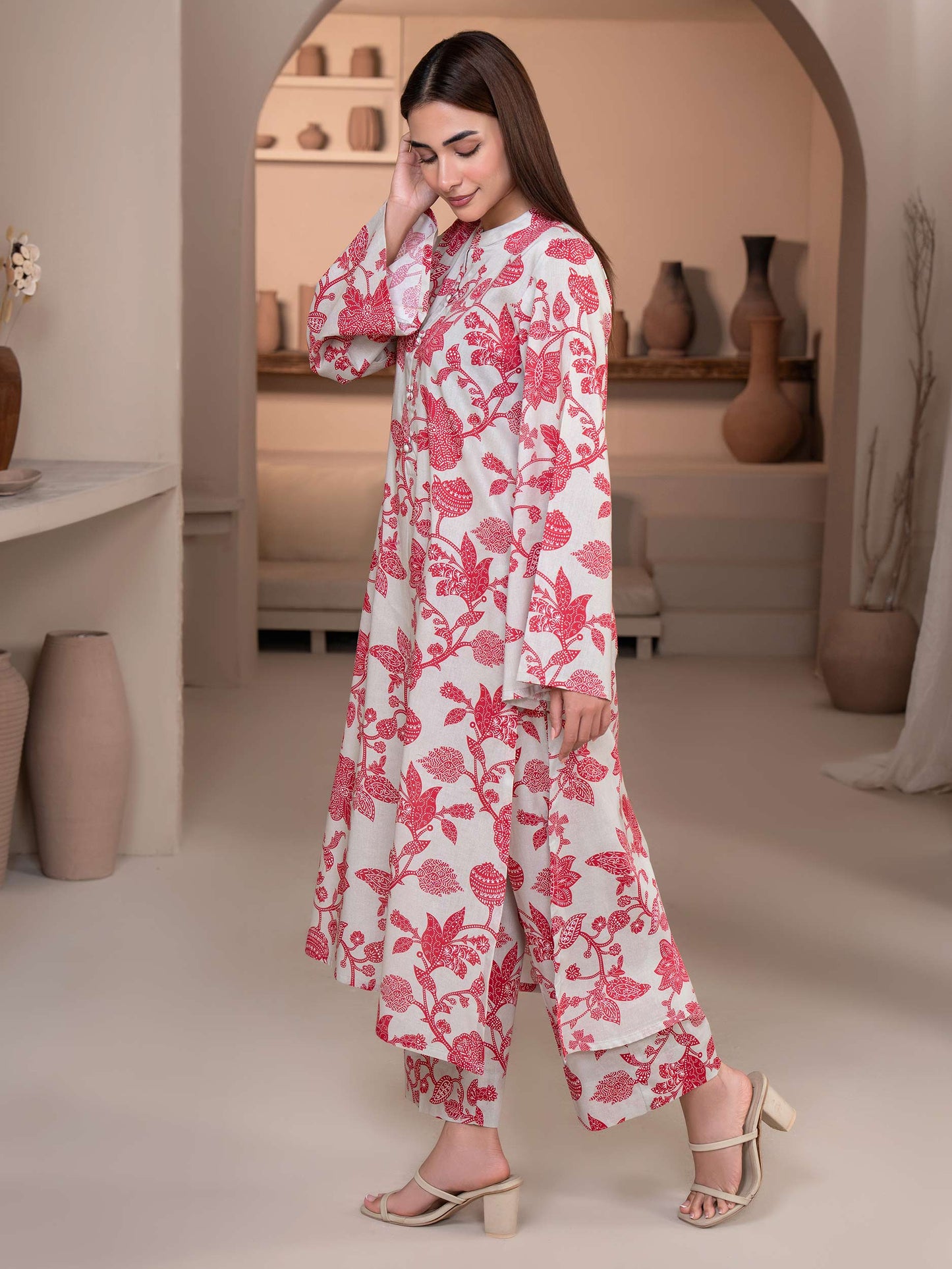 2 Piece Khaddar Suit-Printed (Unstitched)