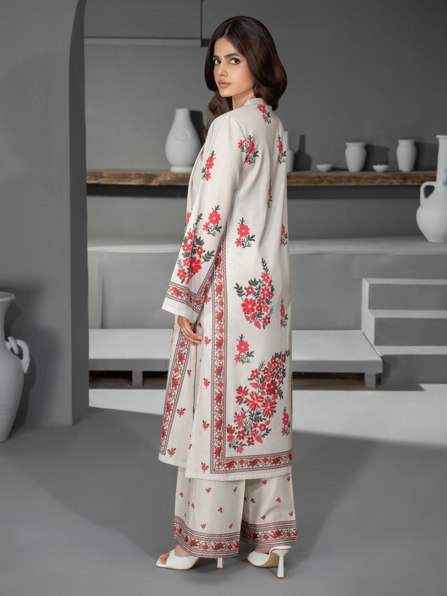 2 Piece Khaddar Suit-Printed (Unstitched)