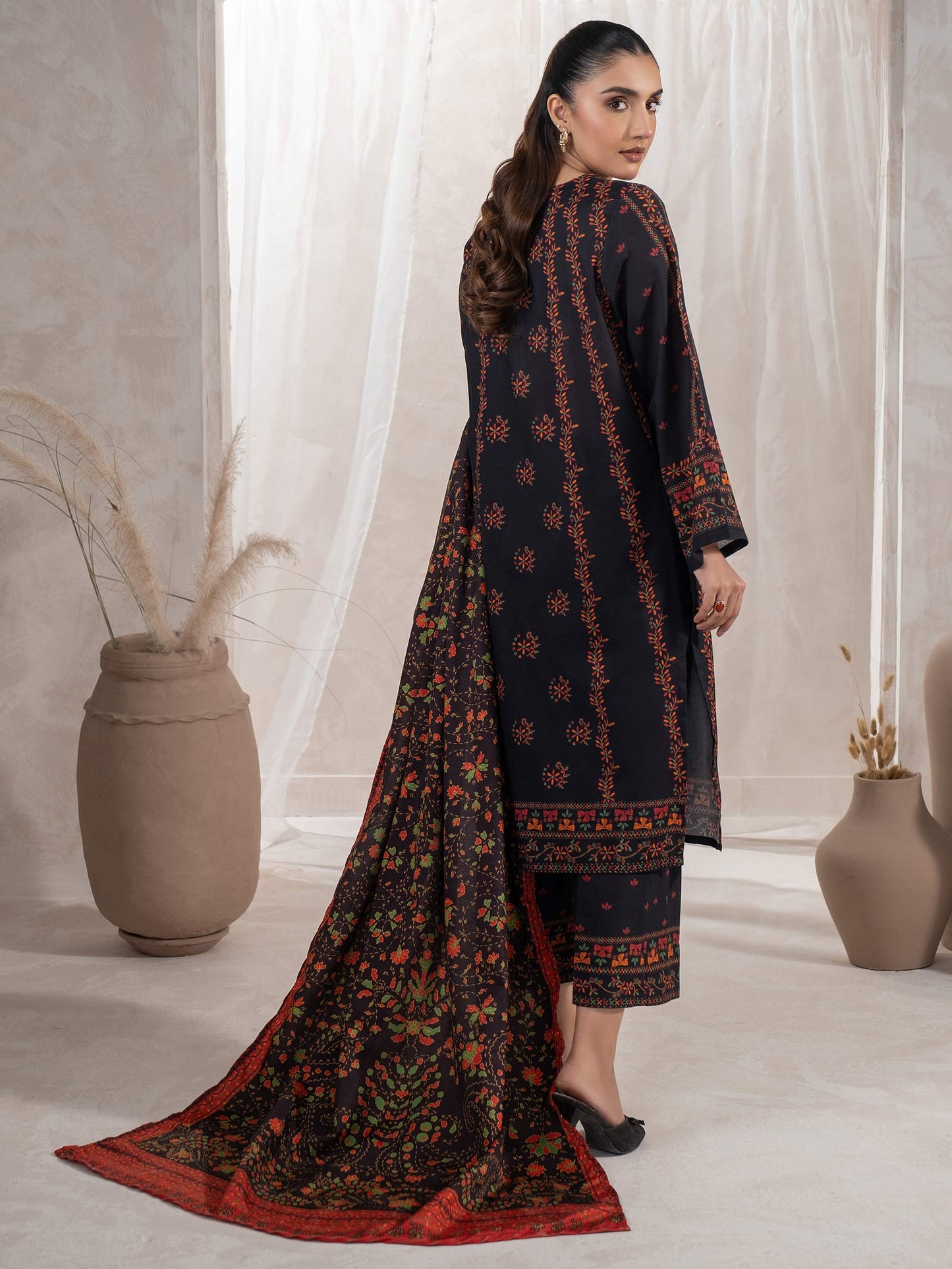 3 Piece Khaddar Suit-Printed (Unstitched)