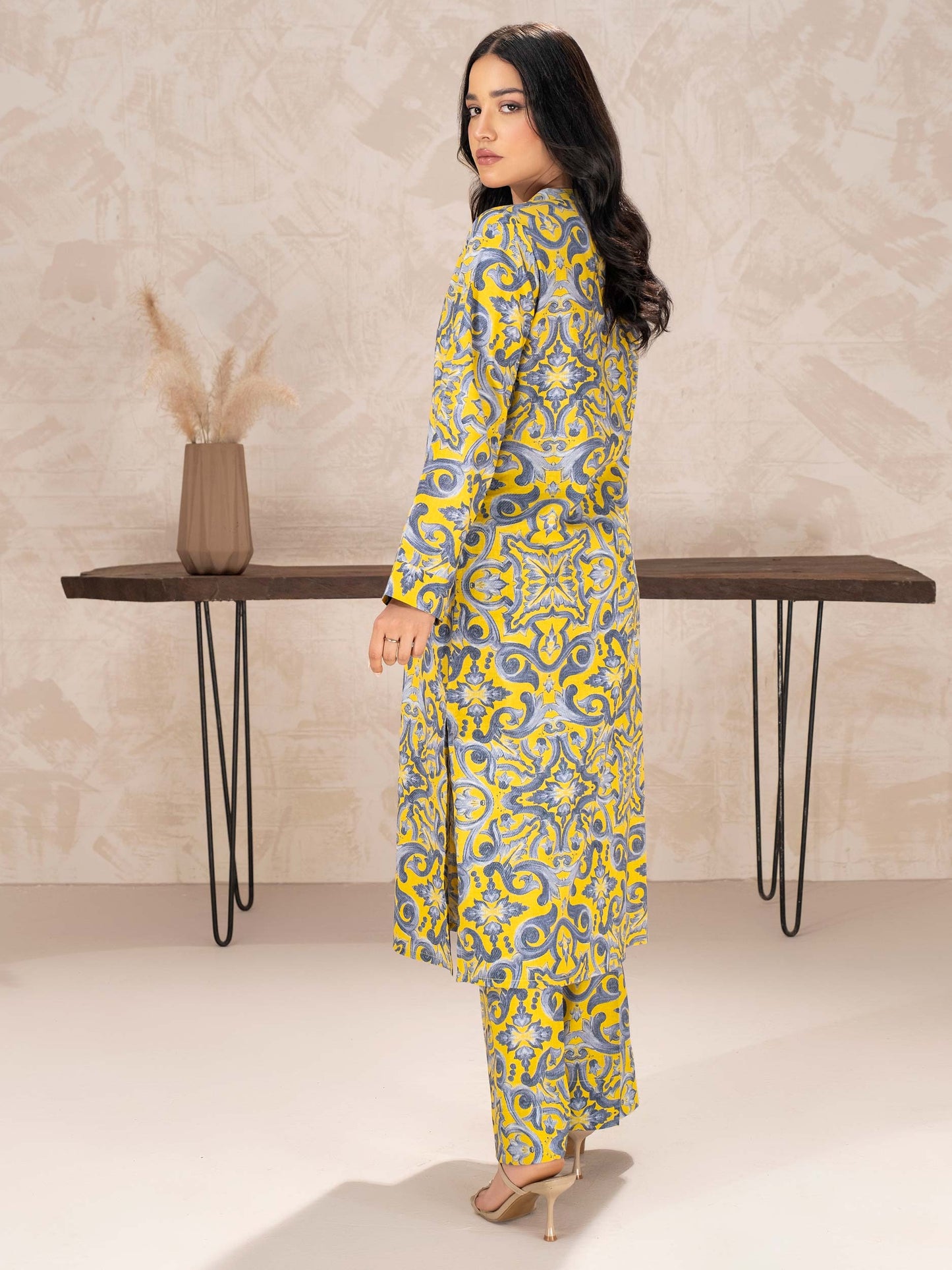 2 Piece Khaddar Suit-Printed (Unstitched)