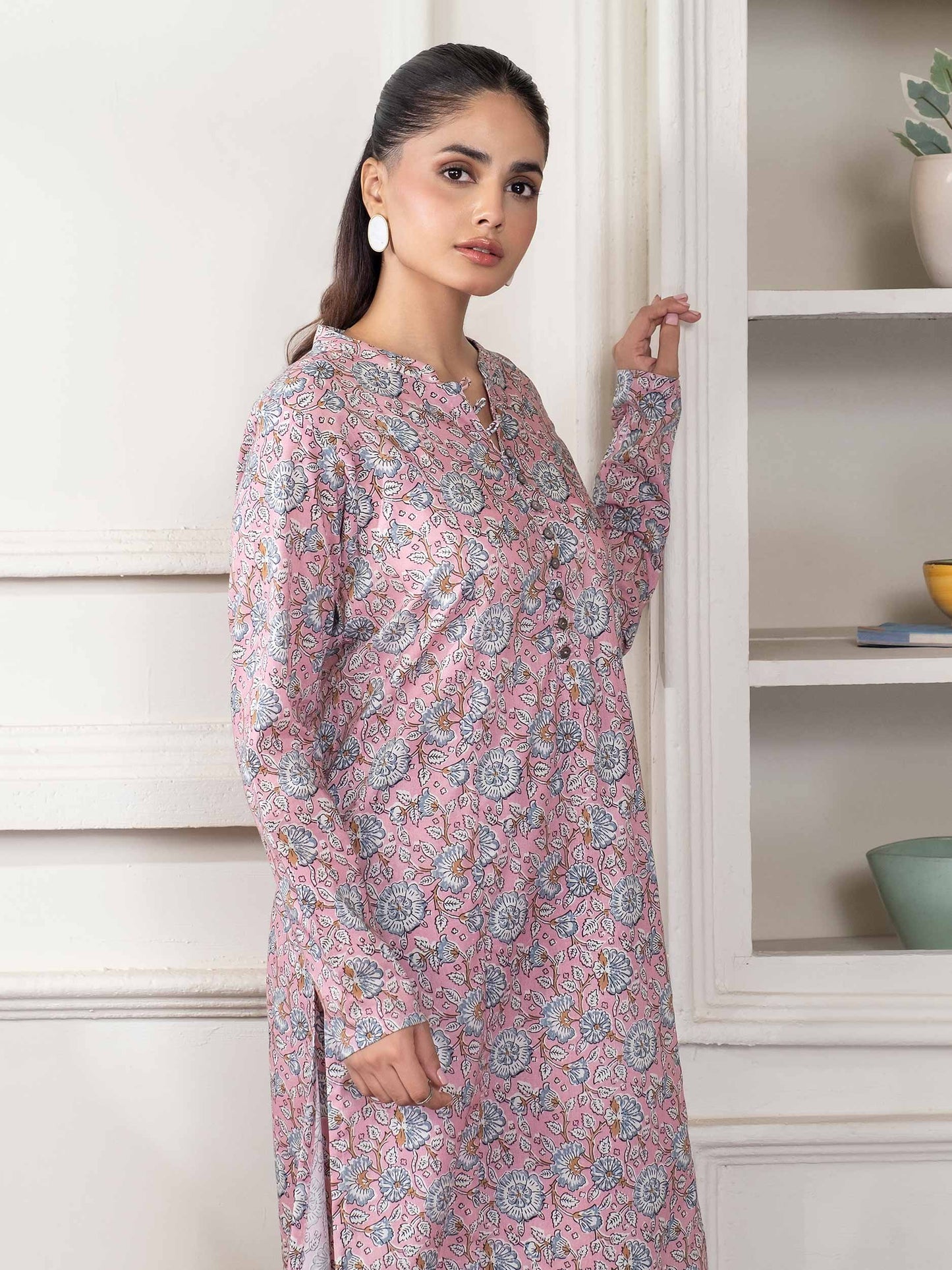 2 Piece Khaddar Suit-Printed (Unstitched)