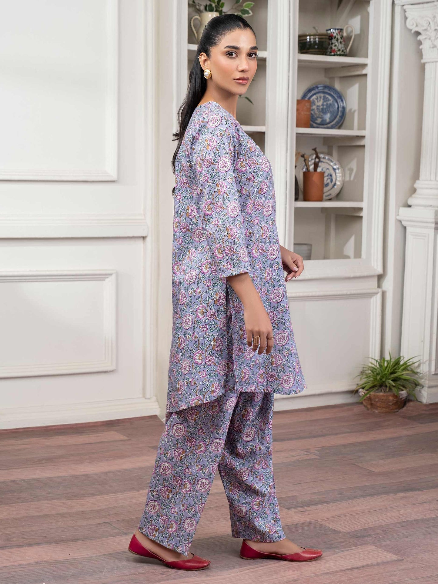 2 Piece Khaddar Suit-Printed (Unstitched)