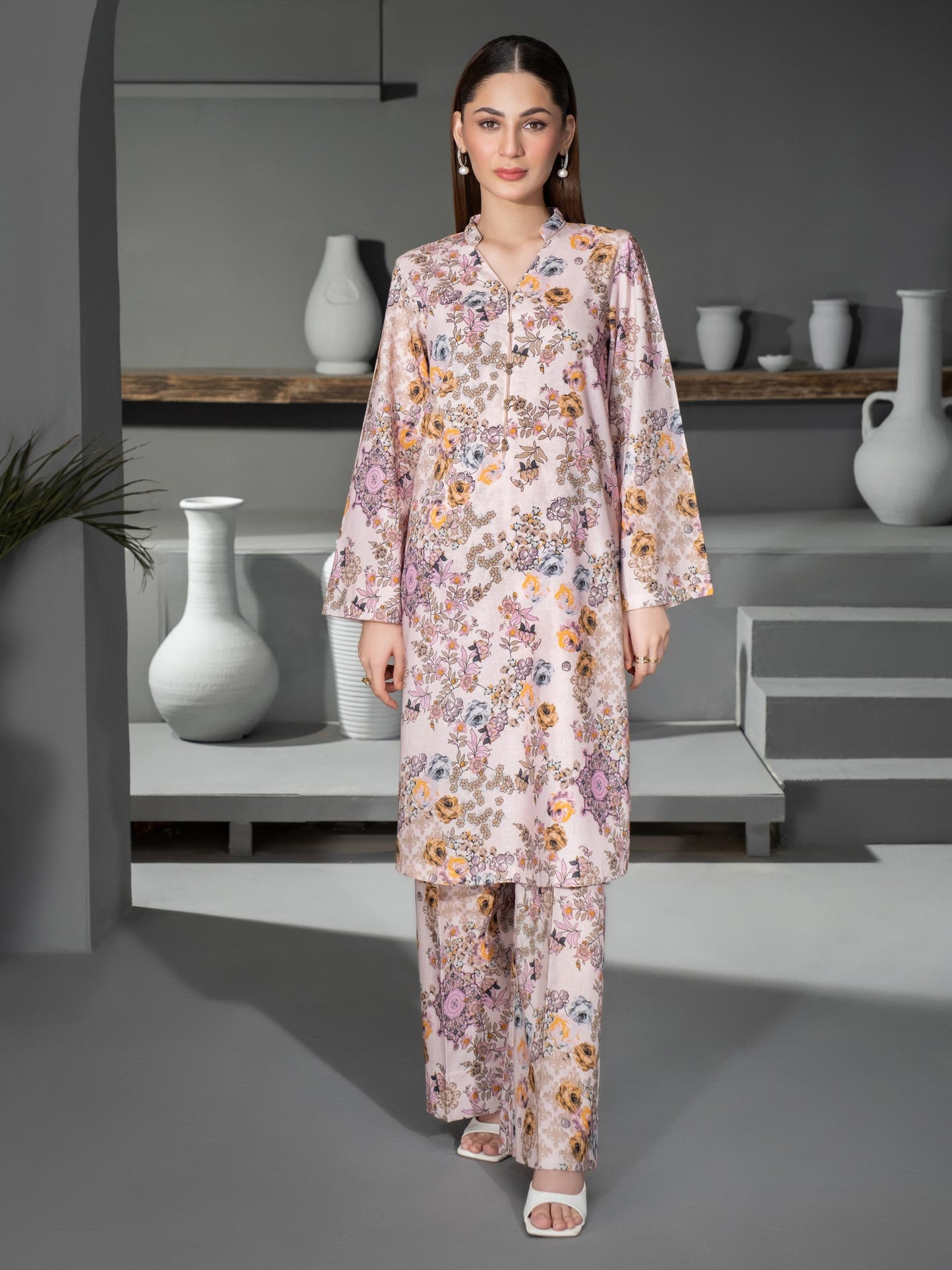 2 Piece Khaddar Suit-Printed (Unstitched)