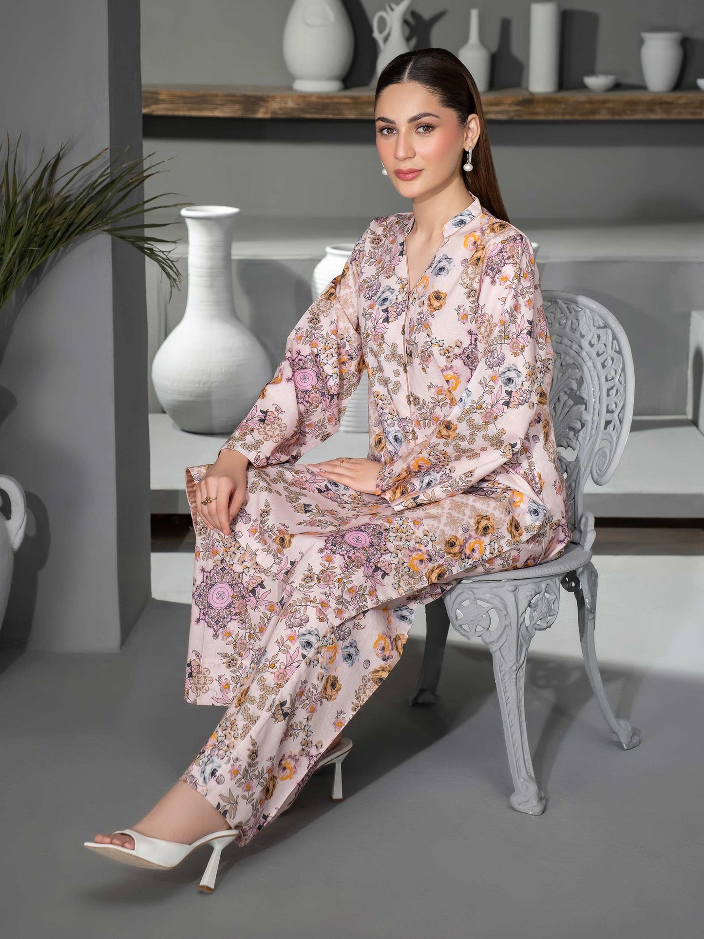 2 Piece Khaddar Suit-Printed (Unstitched)