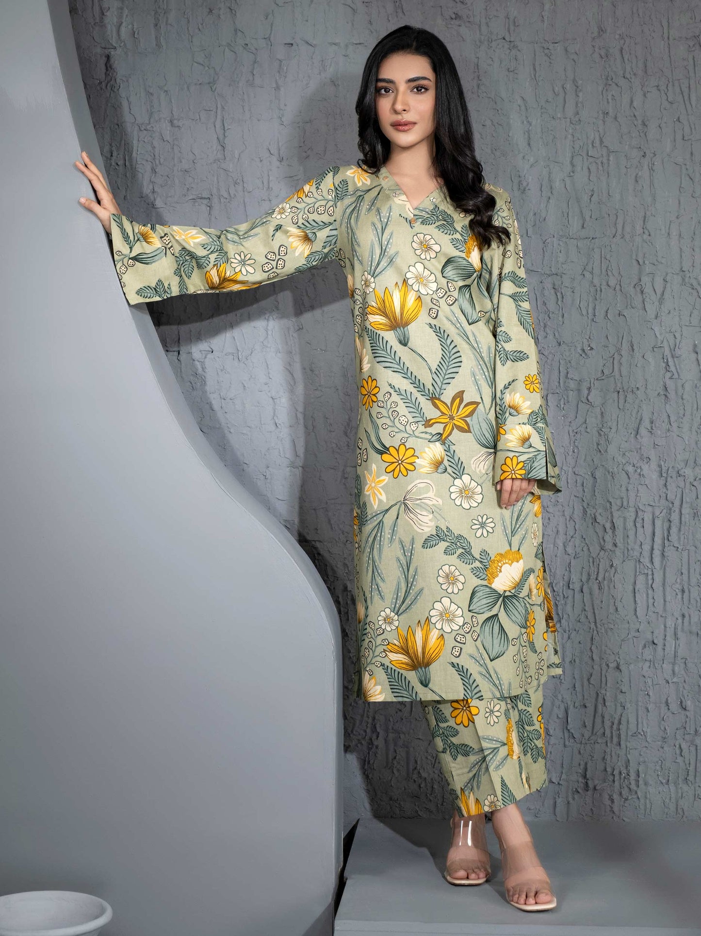 2 Piece Khaddar Suit-Printed (Unstitched)