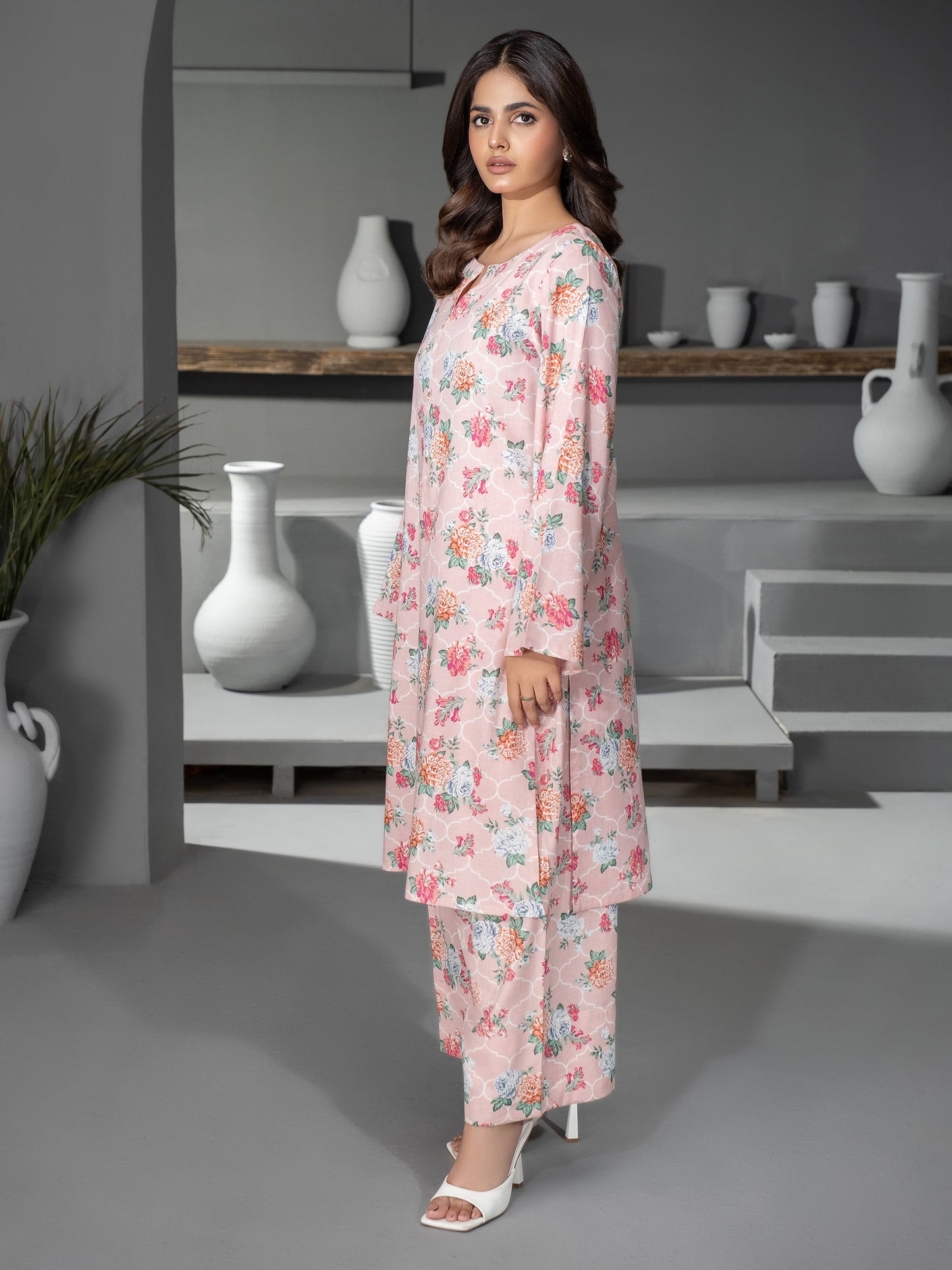 2 Piece Khaddar Suit-Printed (Unstitched)