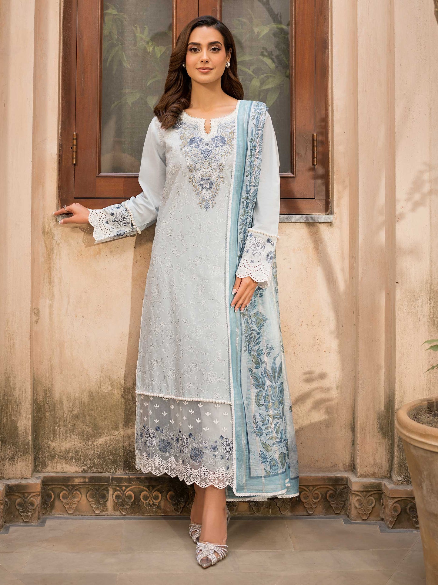 3 Piece Lawn Suit-Embroidered (Unstitched)