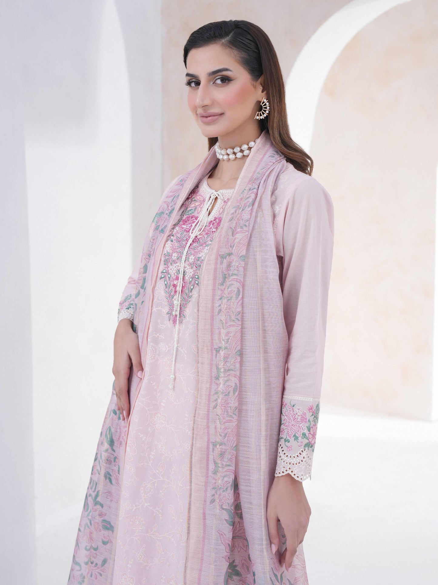 3 Piece Lawn Suit-Embroidered (Unstitched)