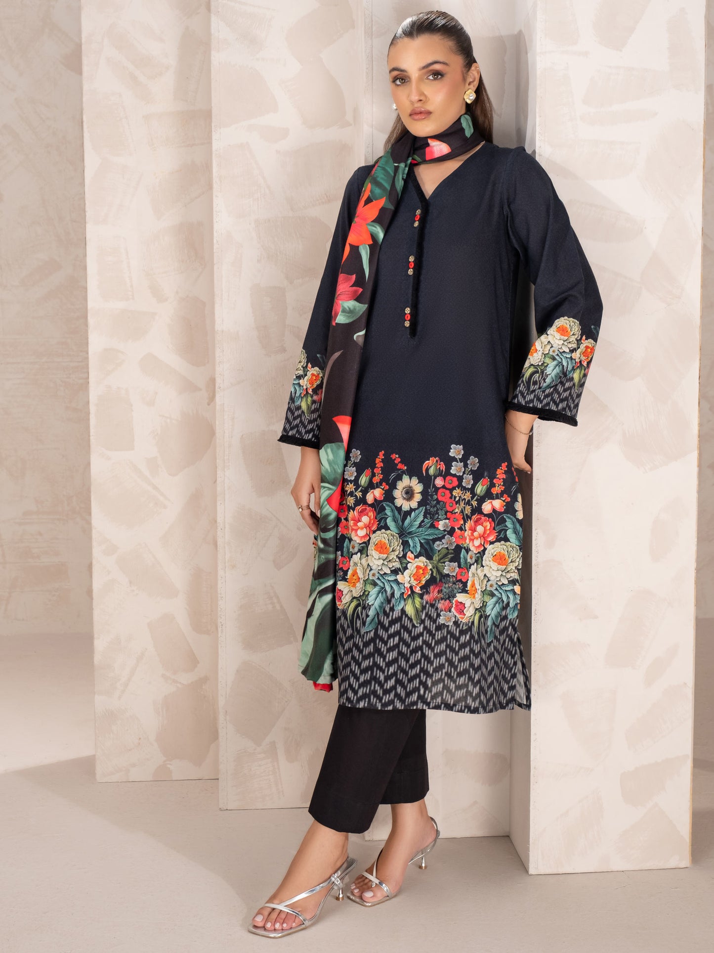 2 Piece Khaddar Suit-Printed (Unstitched)