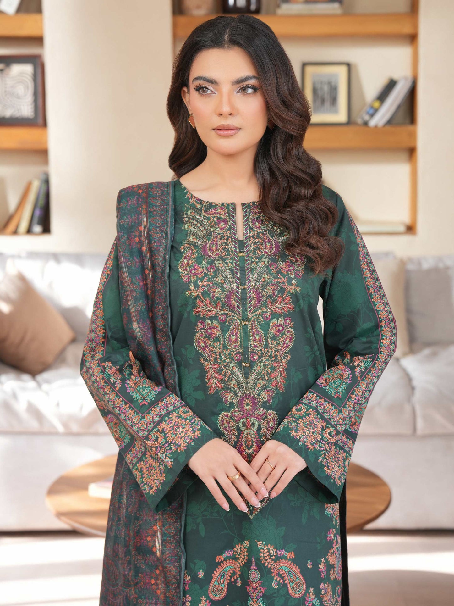 3 Piece Lawn Suit-Embroidered (Unstitched)