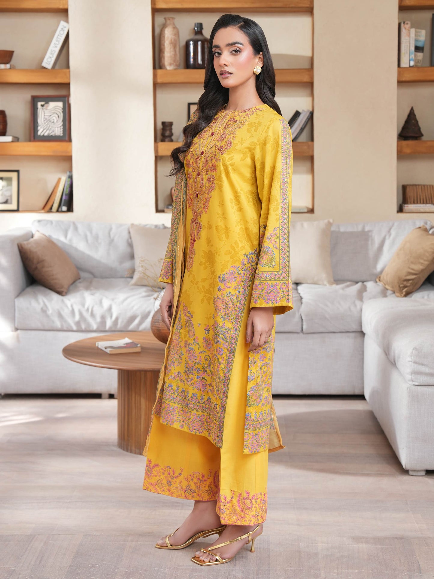 3 Piece Lawn Suit-Embroidered (Unstitched)