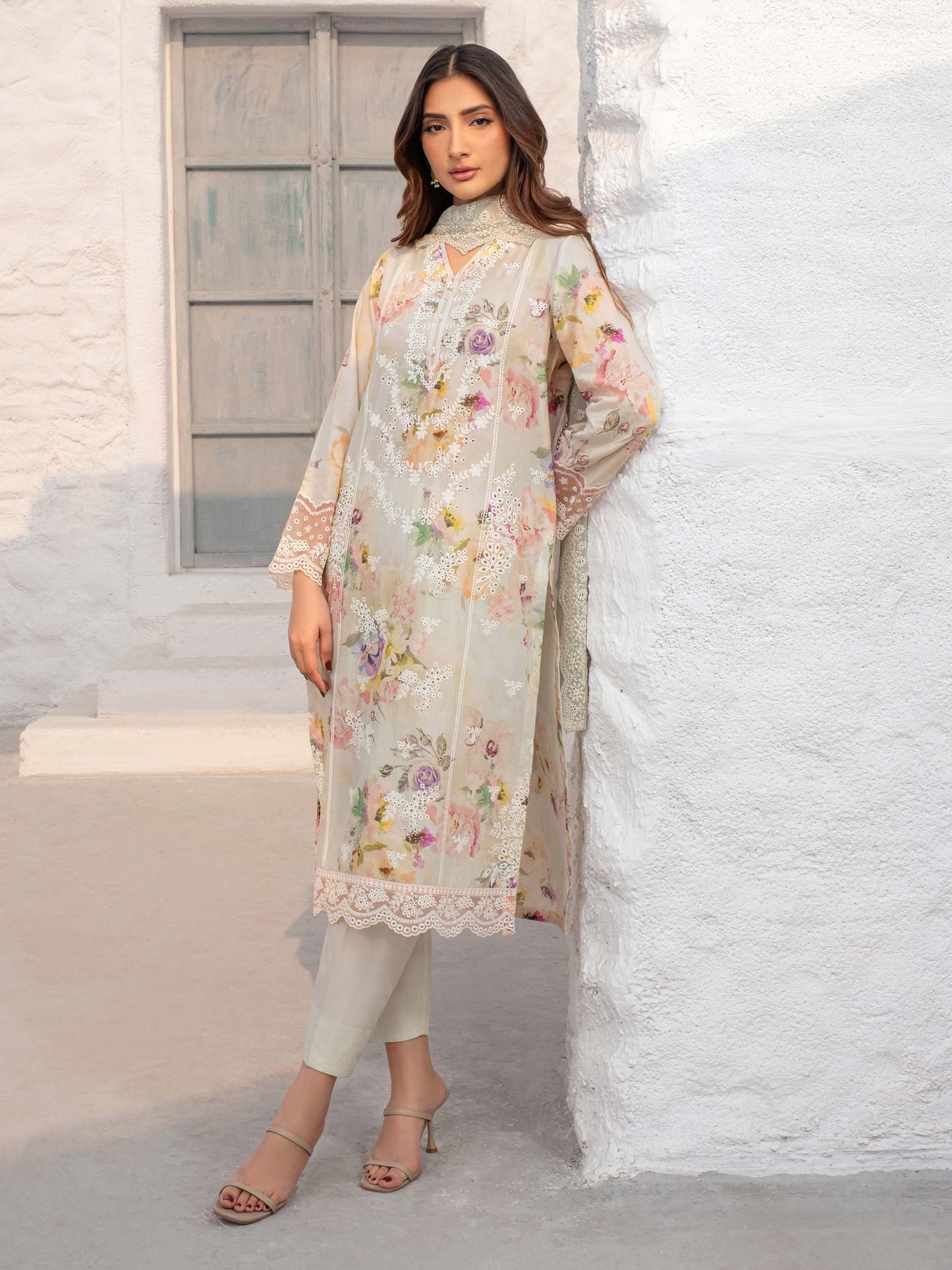 3 Piece Lawn Suit-Embroidered (Unstitched)