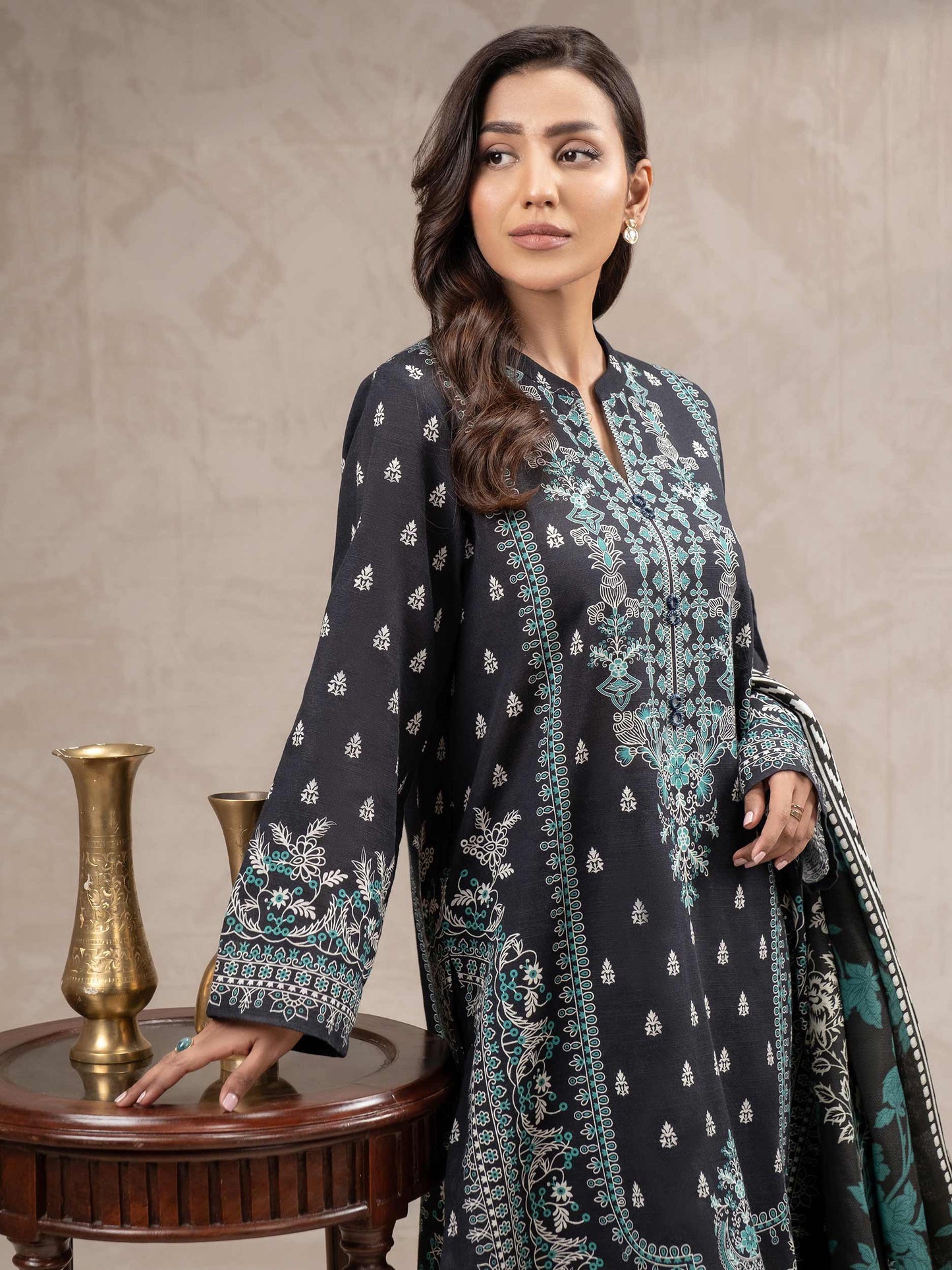 3 Piece Khaddar Suit-Printed (Unstitched)