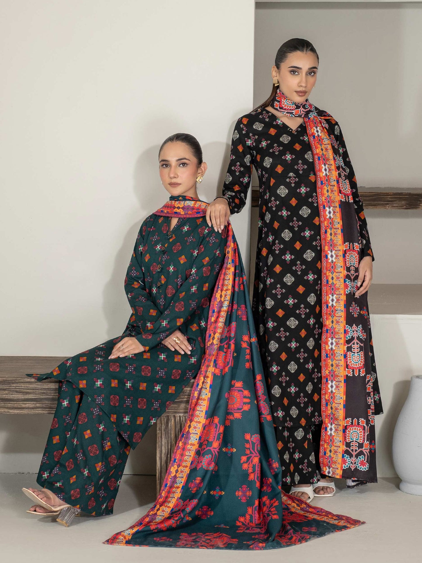 3 Piece Khaddar Suit-Printed (Unstitched)