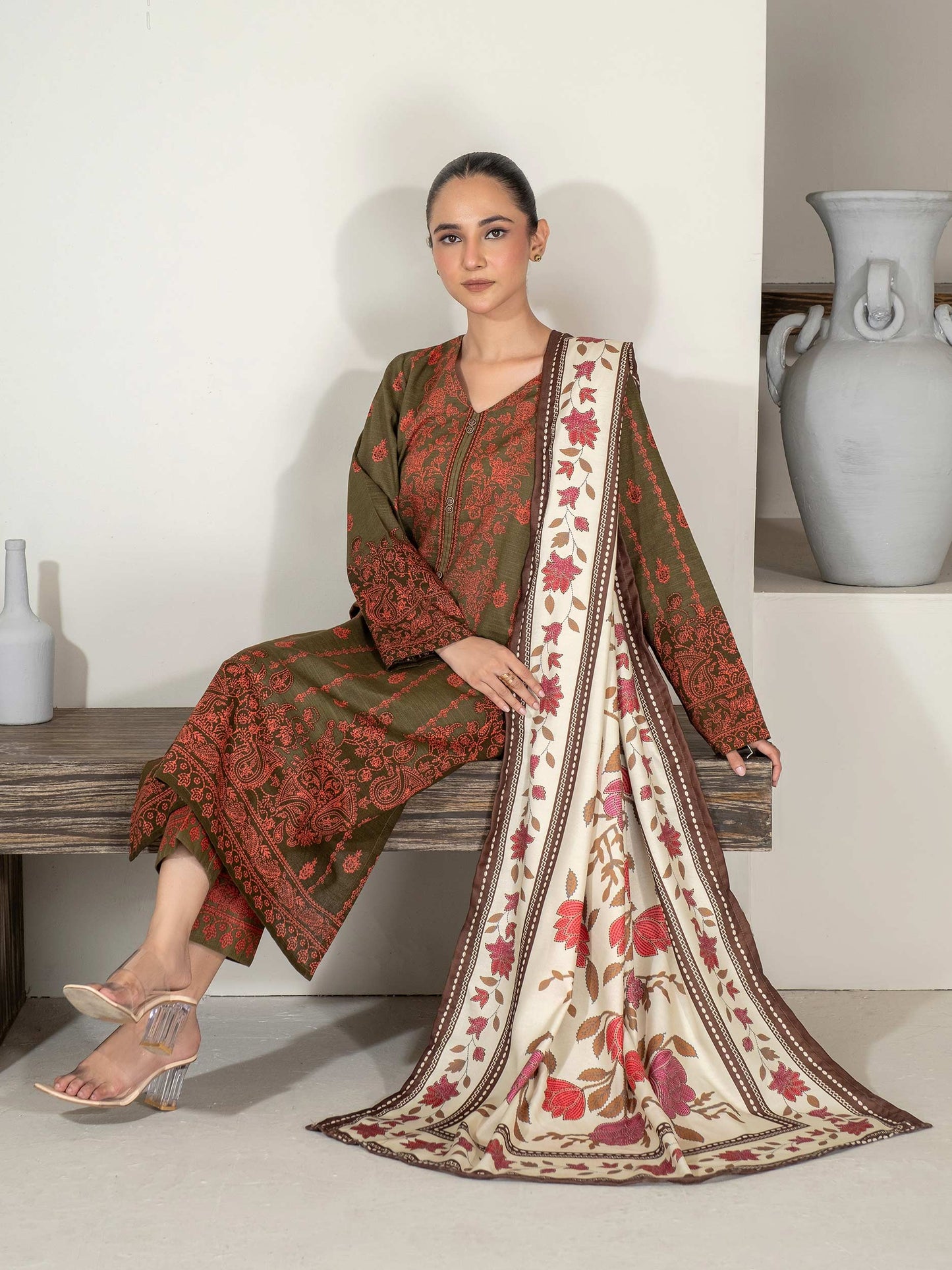 3 Piece Khaddar Suit-Printed (Unstitched)