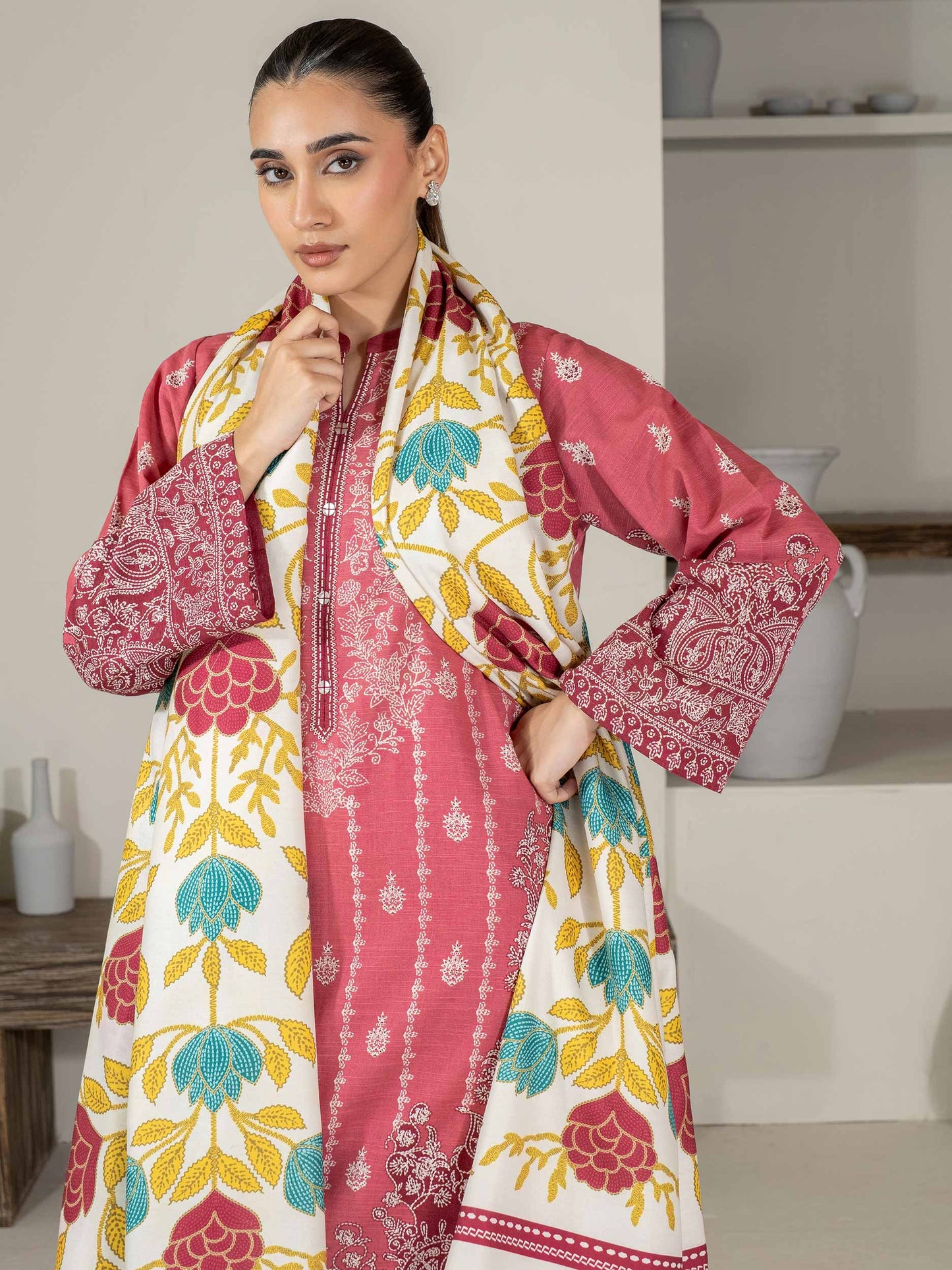 3 Piece Khaddar Suit-Printed (Unstitched)