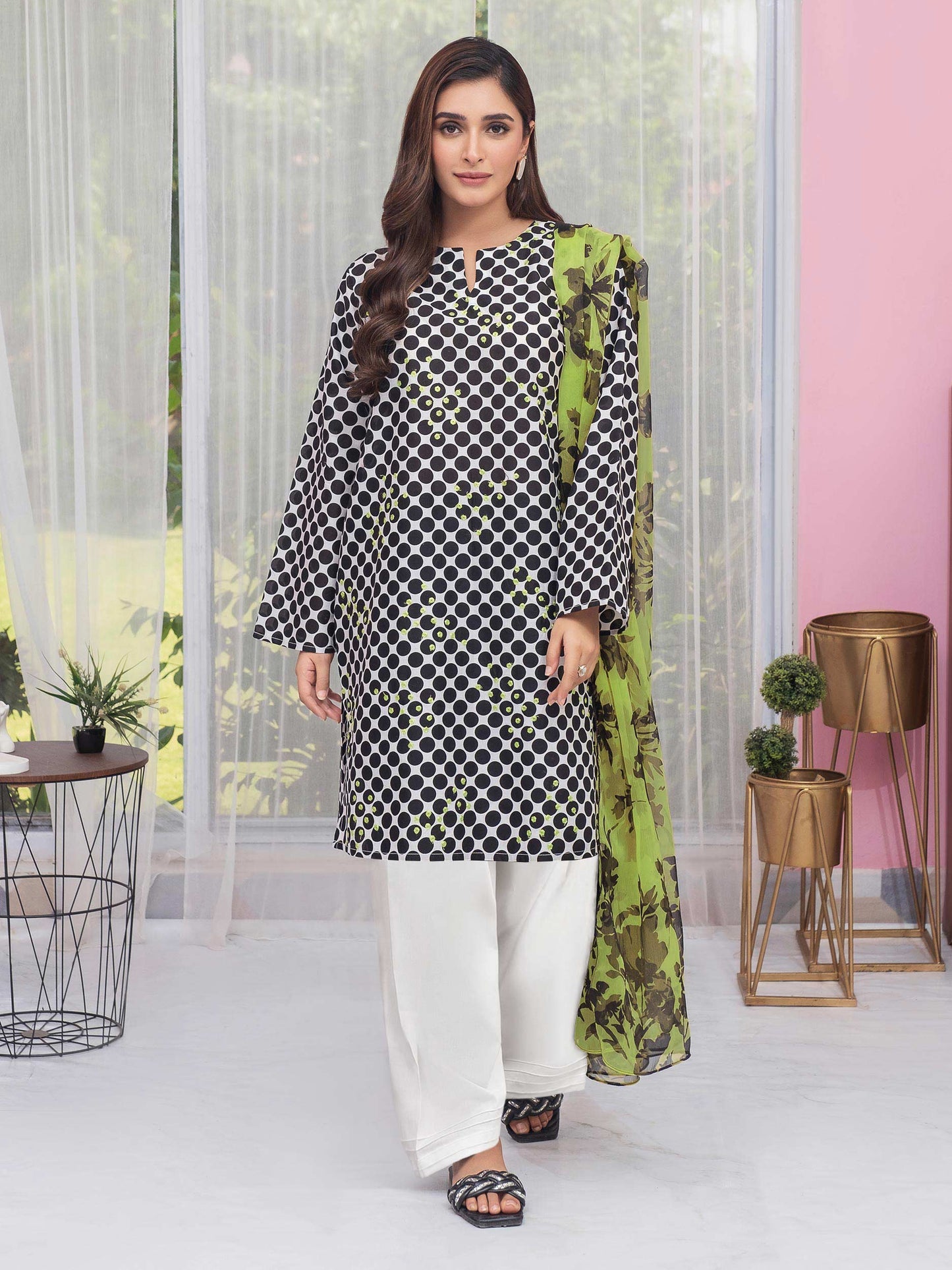 3 Piece Lawn Suit-Embroidered (Unstitched)