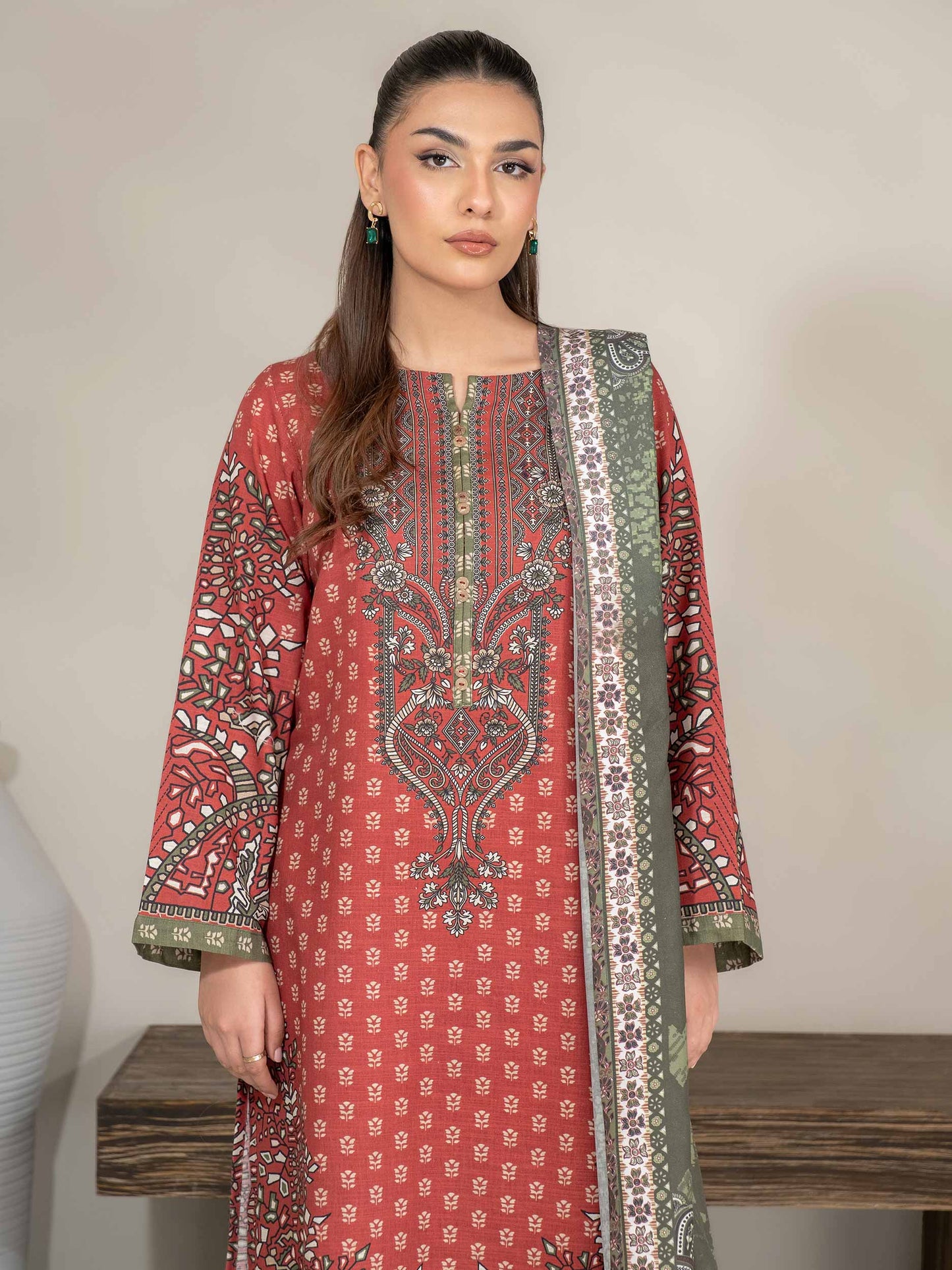 3 Piece Khaddar Suit-Printed (Unstitched)