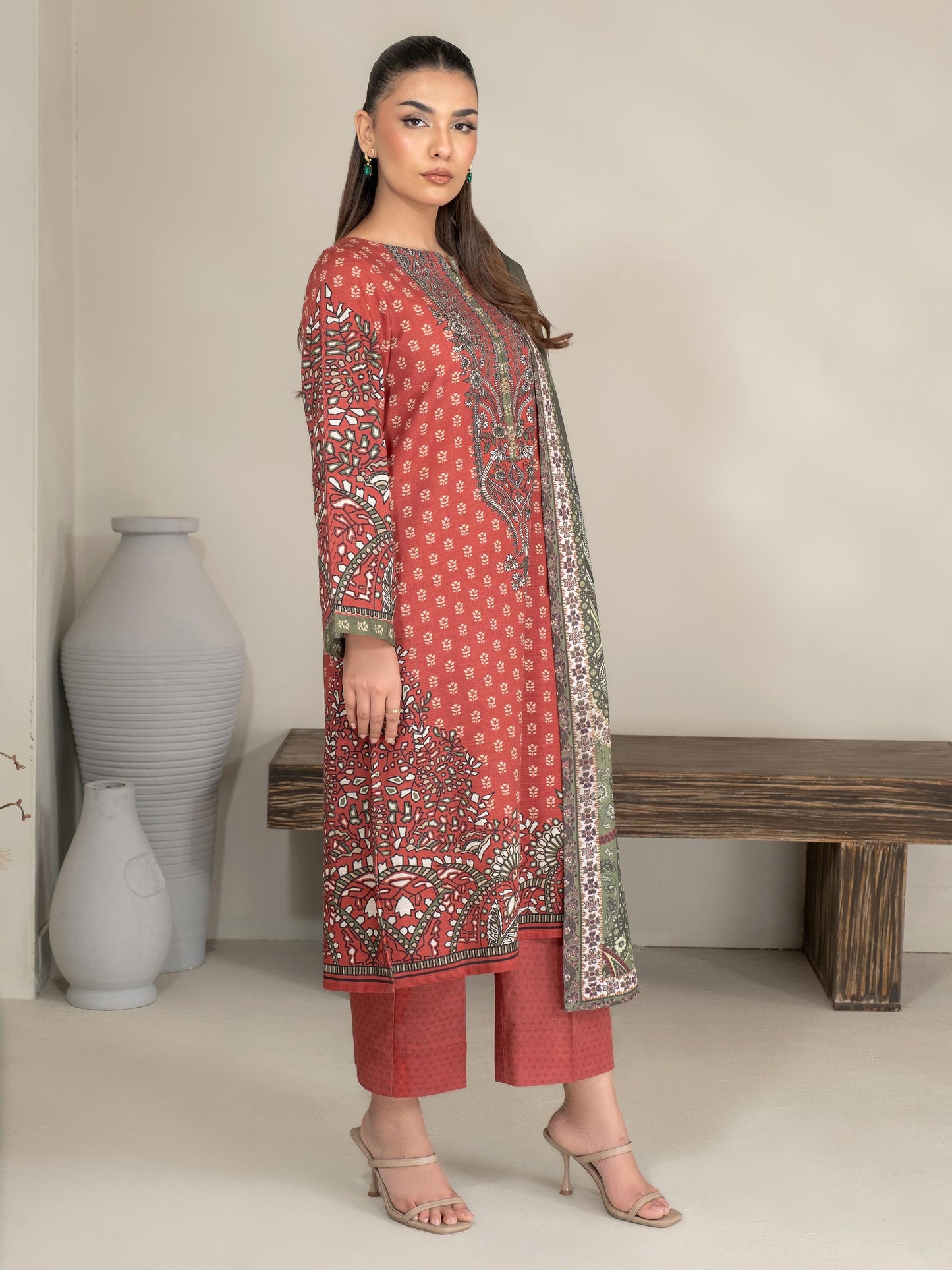 3 Piece Khaddar Suit-Printed (Unstitched)