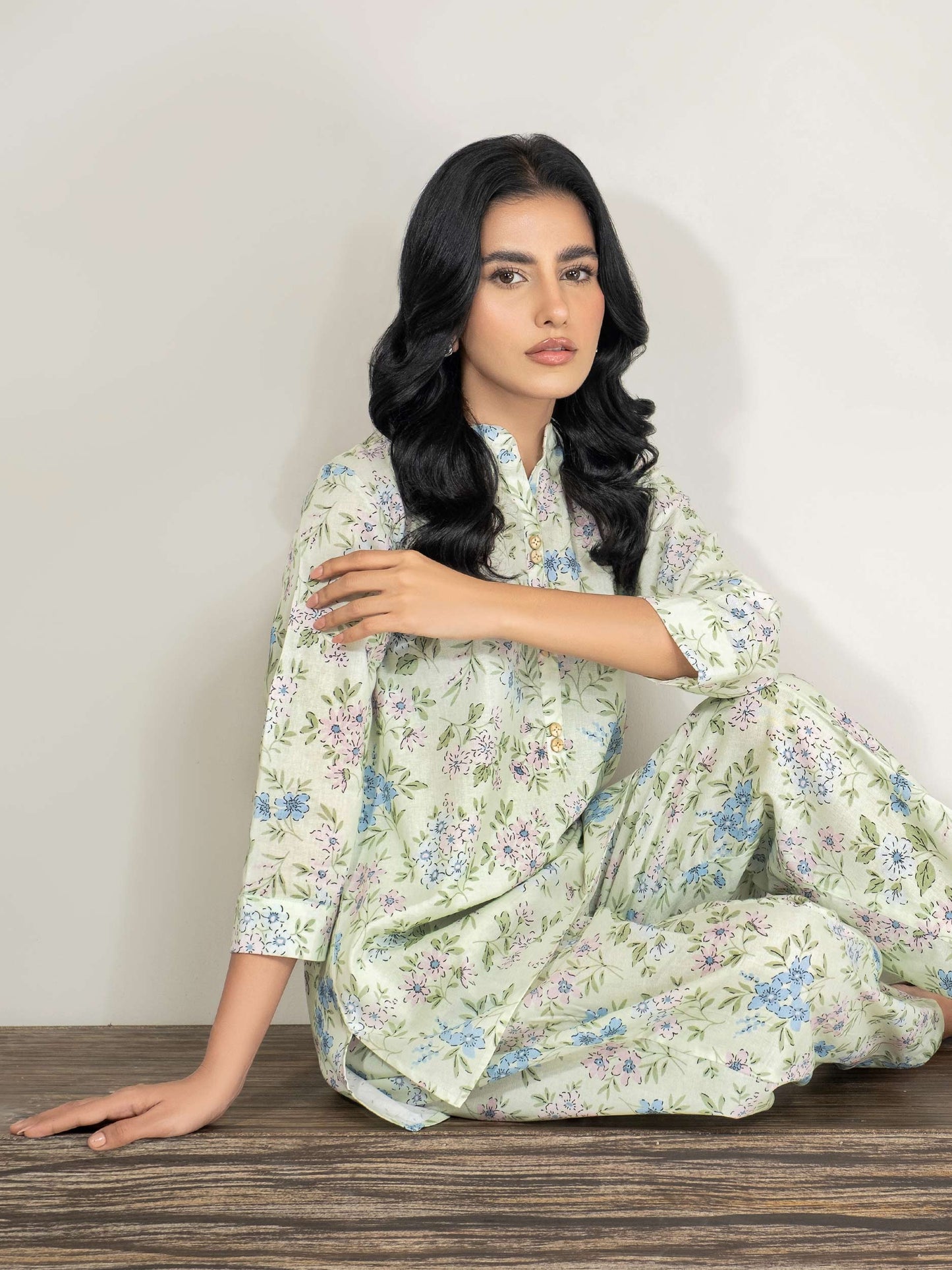 2 Piece Khaddar Suit-Printed (Unstitched)