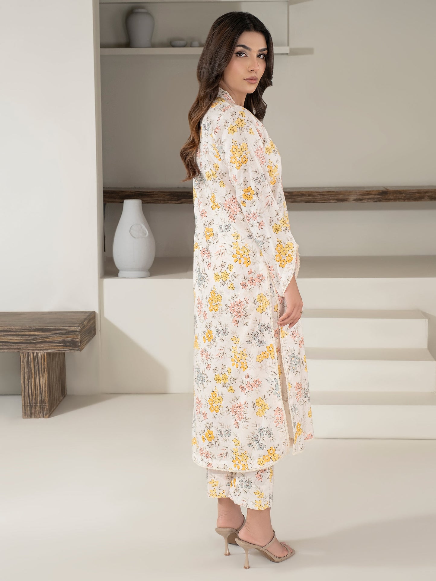 2 Piece Khaddar Suit-Printed (Unstitched)