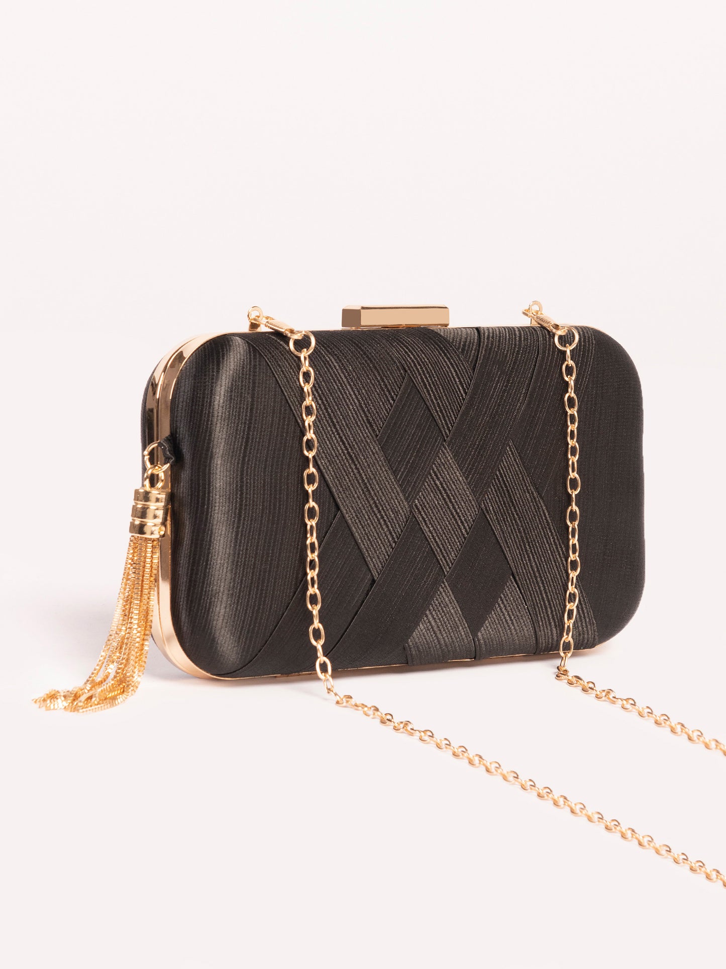 Criss Cross Clutch