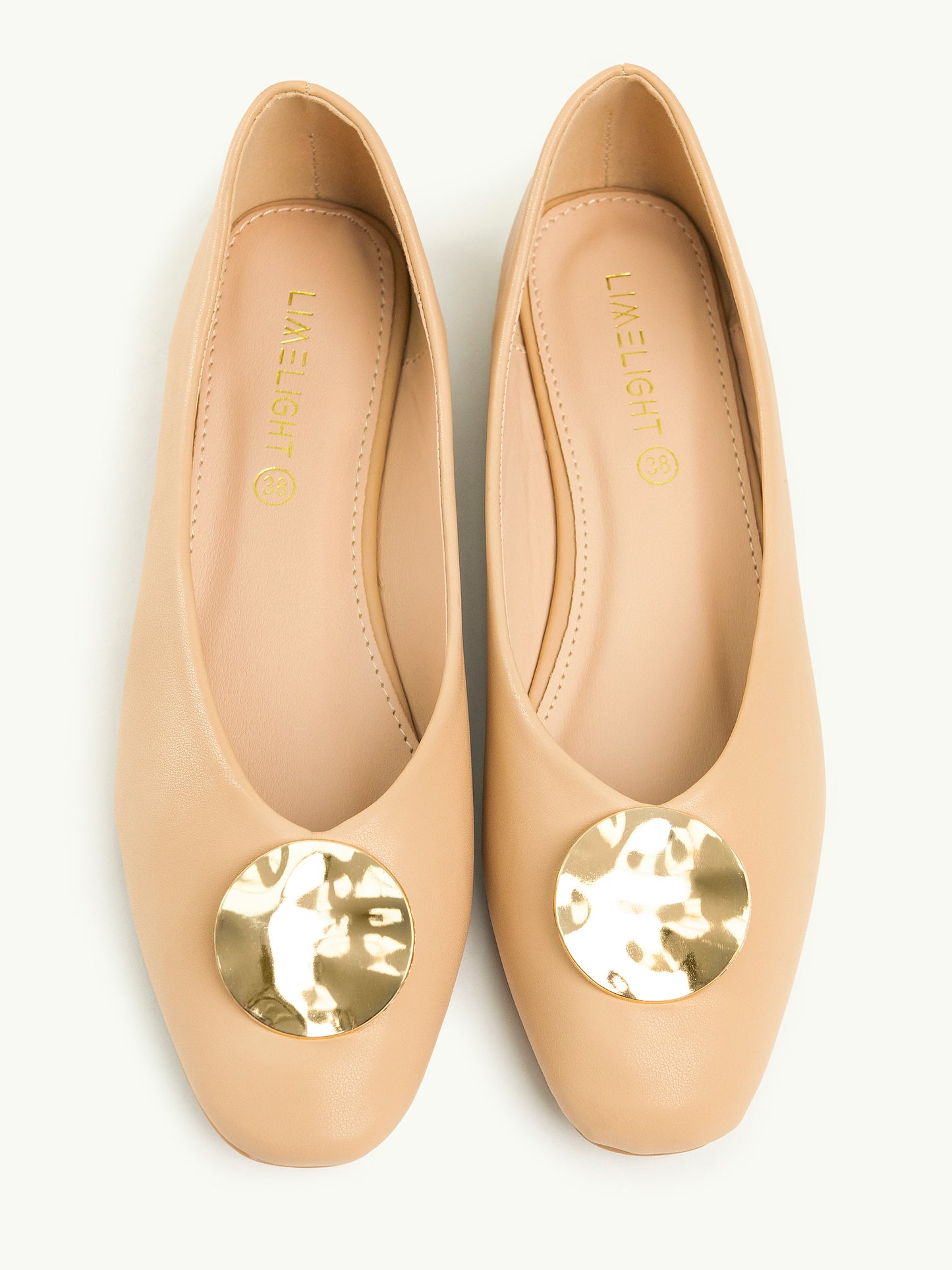 Metallic Brooch Pumps