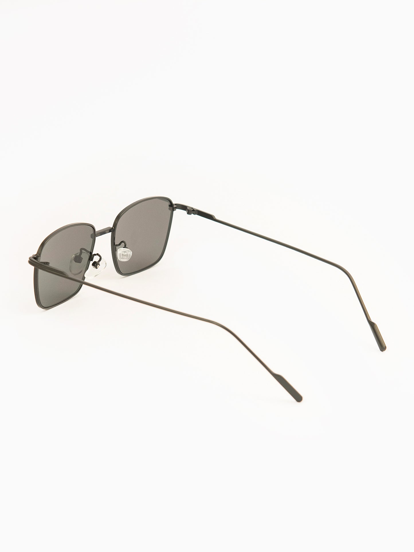 Metallic Rim Sunglasses