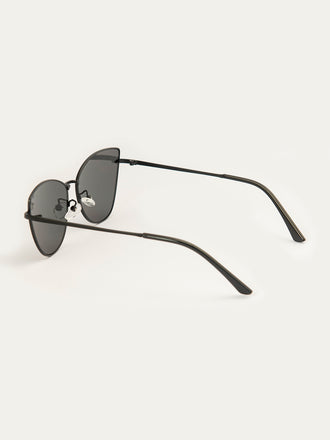 cat-eye-sunglasses