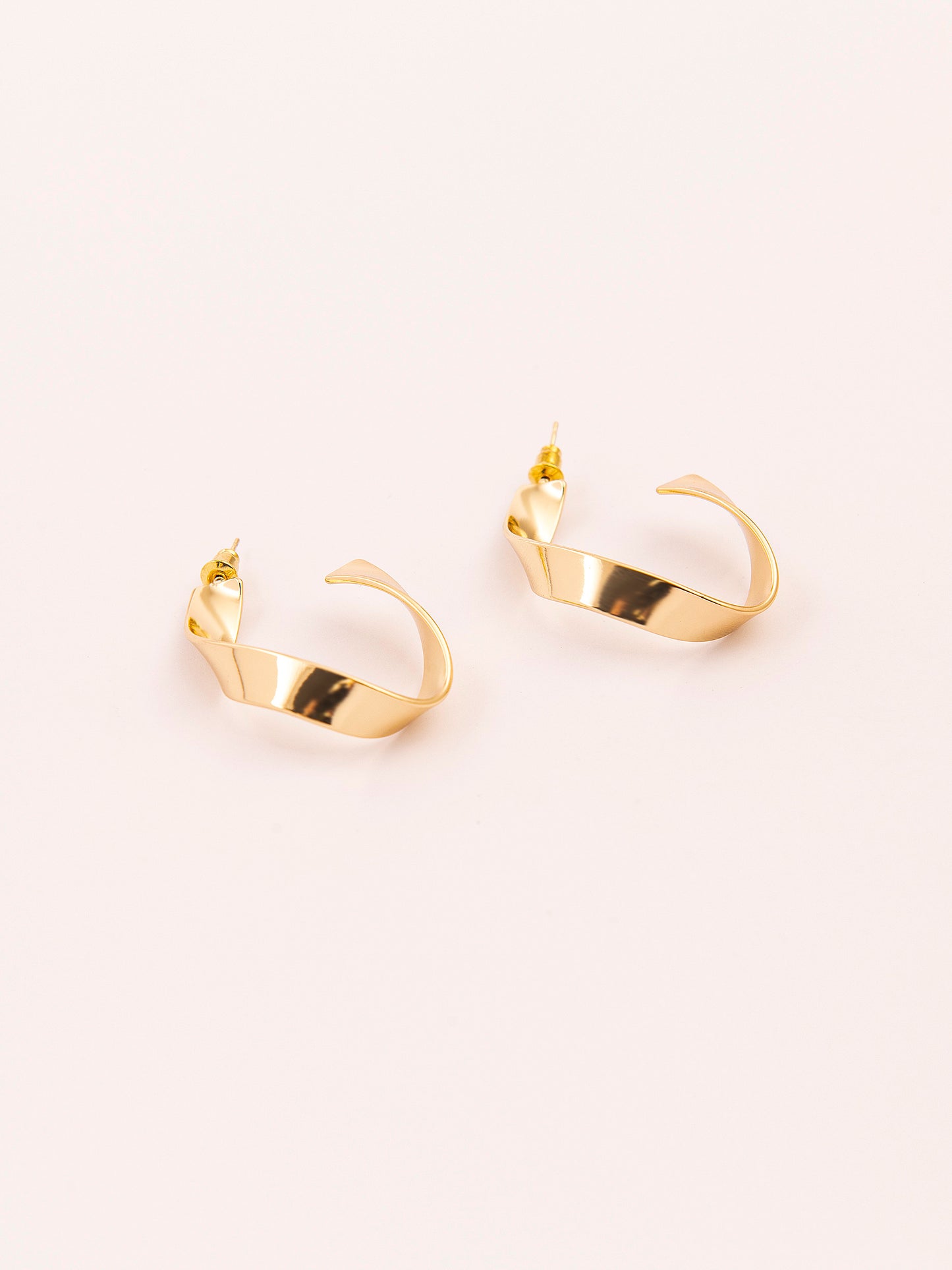 Folded C-Hoop Earrings