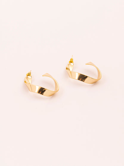 Folded C-Hoop Earrings