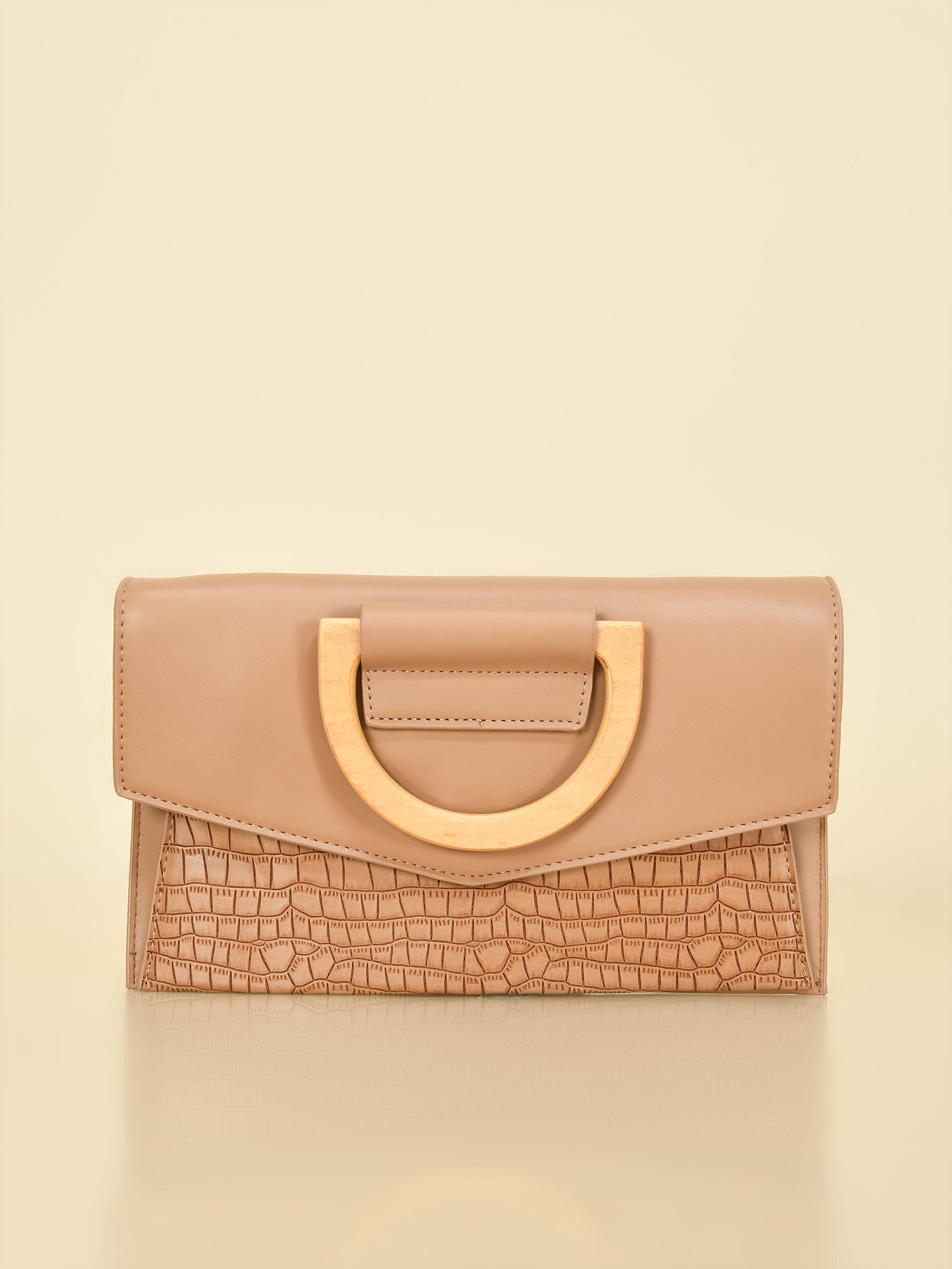 Wooden Handle Clutch