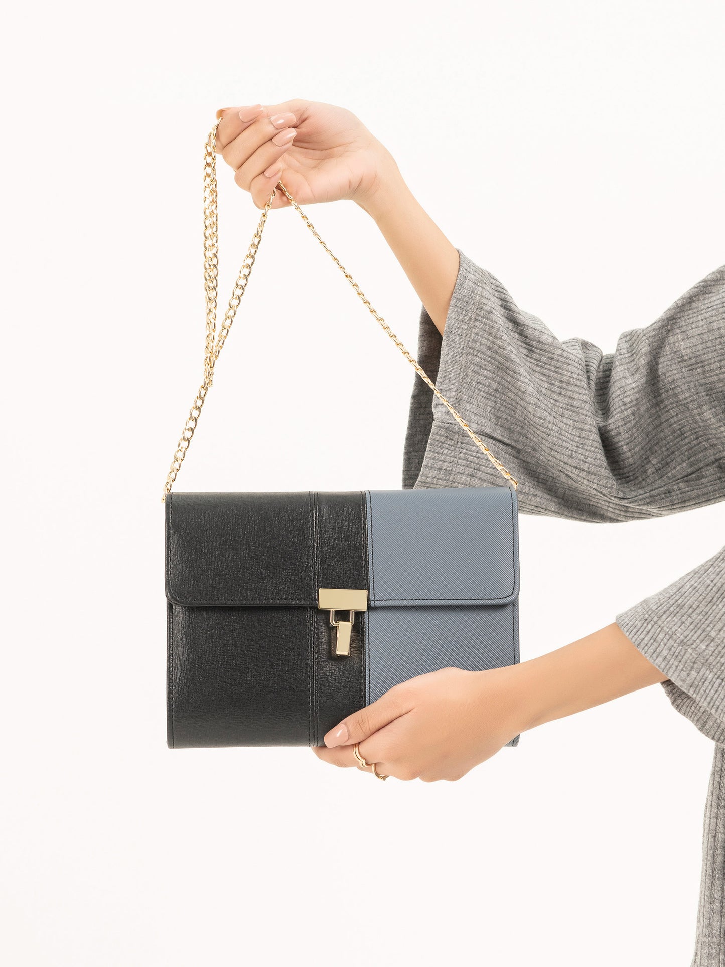 Two-Tone Clutch