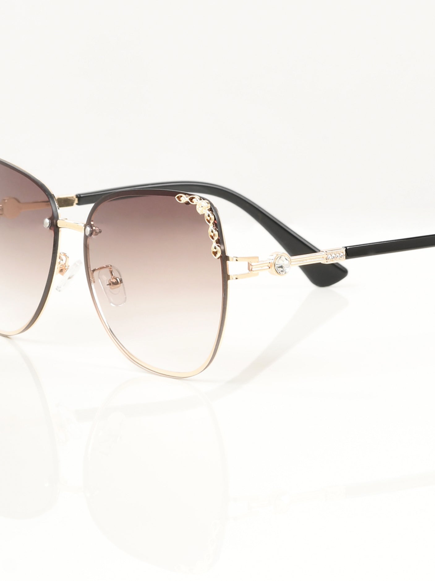 Metallic Finished Sunglasses