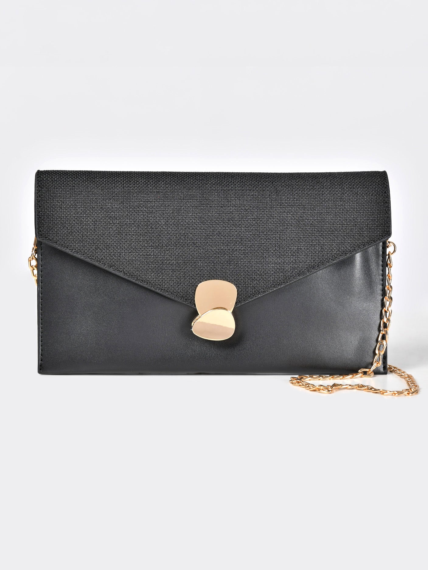 textured-clutch