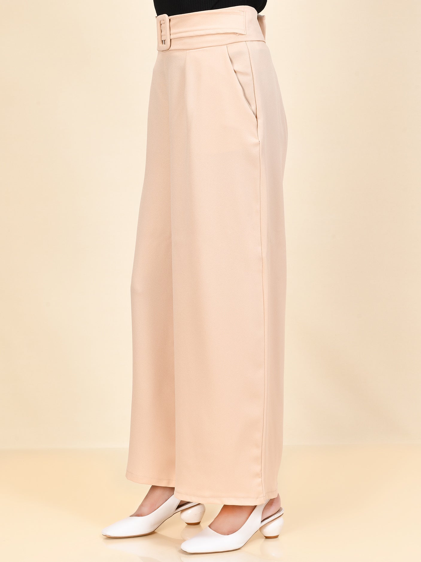 Belted Pants - Beige