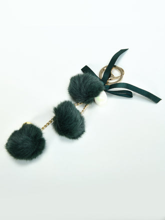 chained-pompom-key-chain