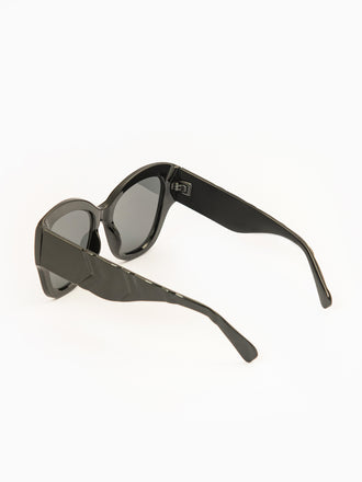 cat-eye-sunglasses