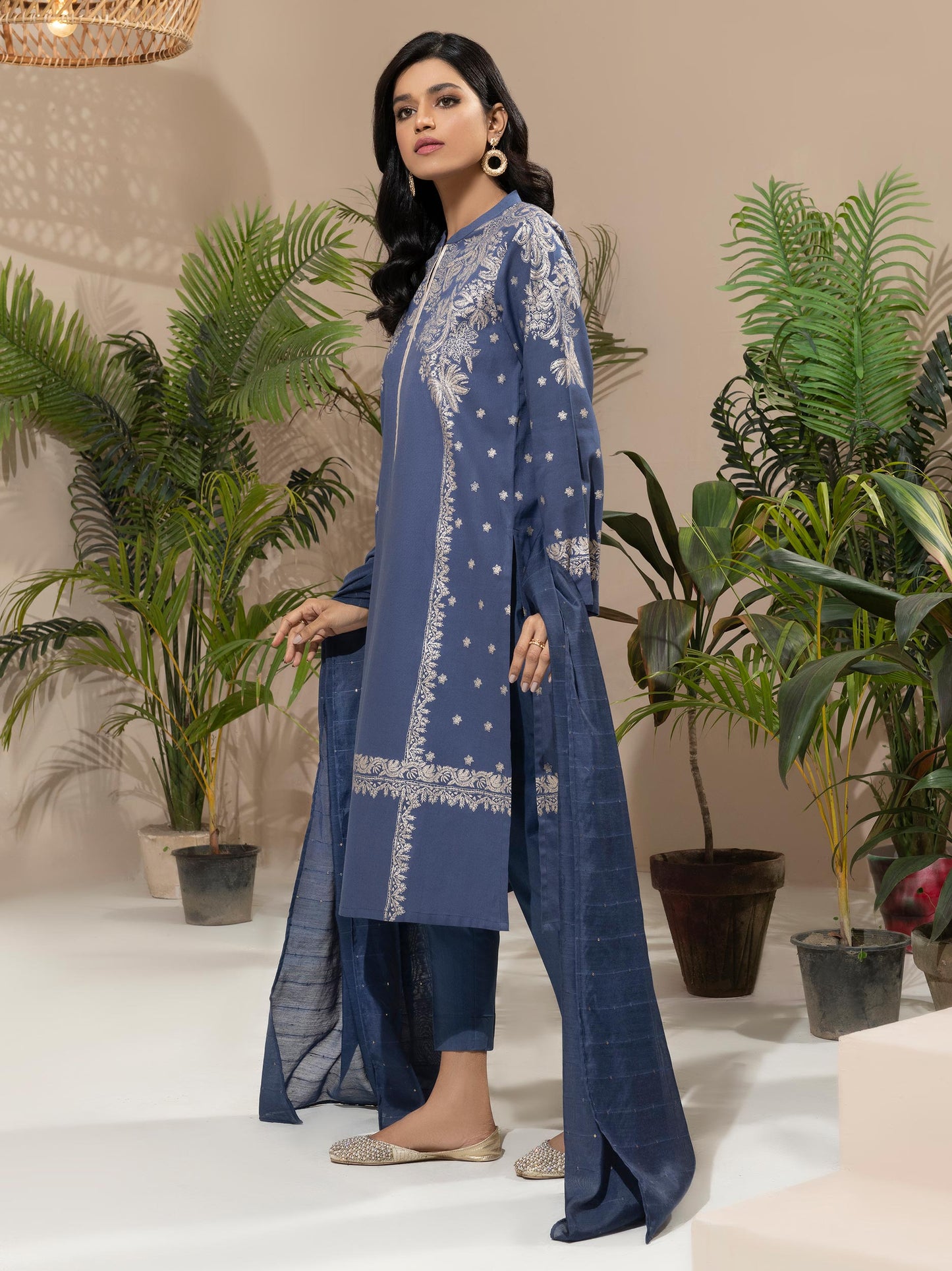 3 Piece Khaddar Suit-Pasted (Unstitched)