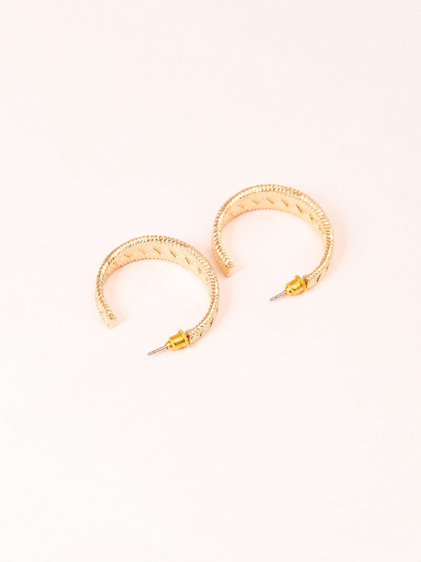 Metallic C-Hoop Earrings