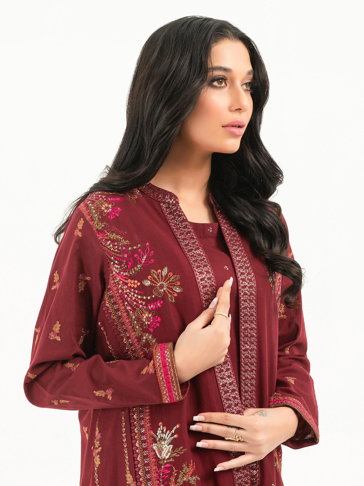 2 Piece Khaddar Suit-Embroidered (Pret)