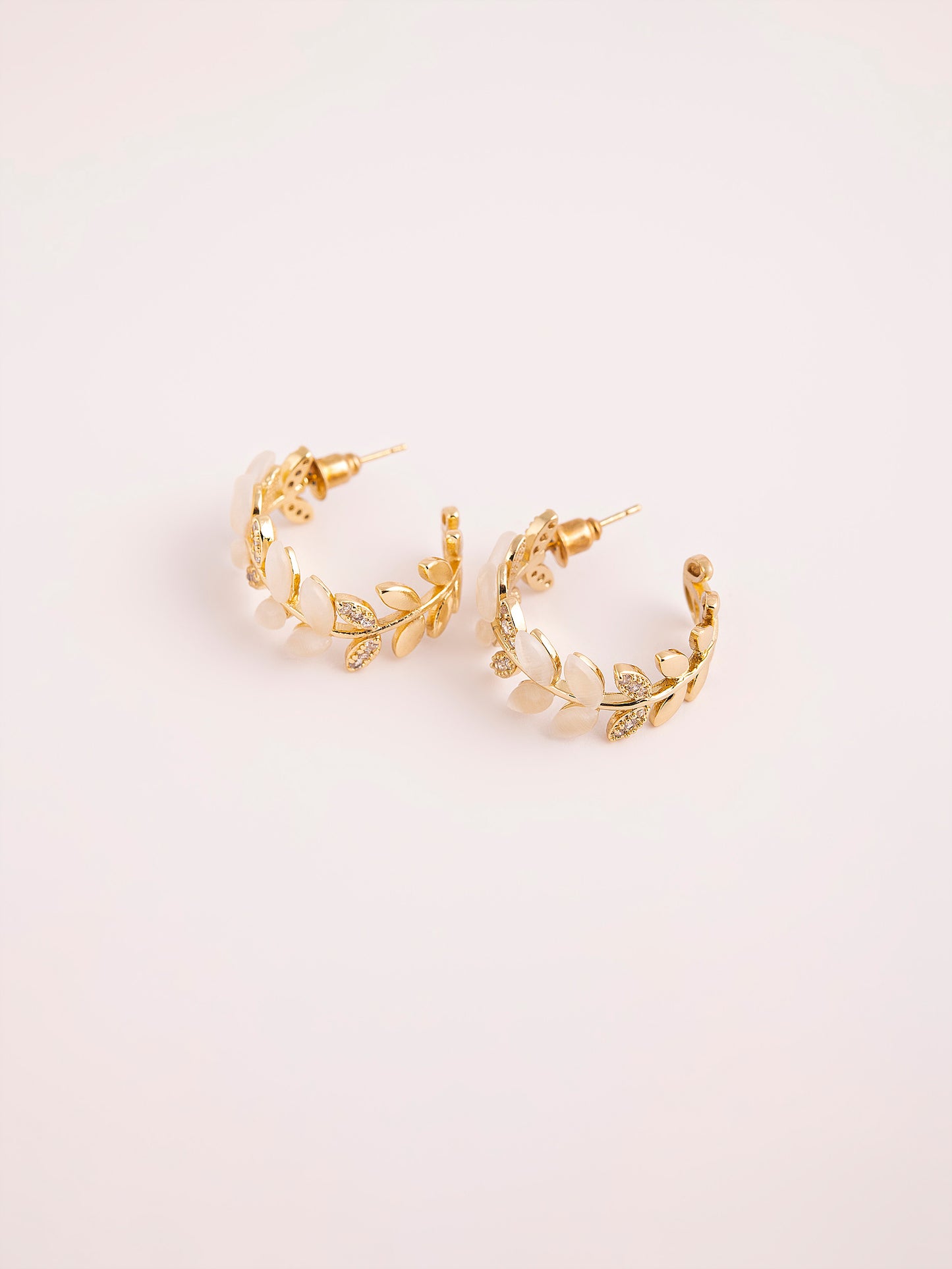 Antique C-hoop Earrings