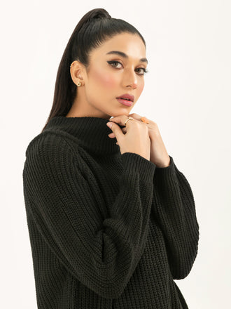 knitted-classic-sweater