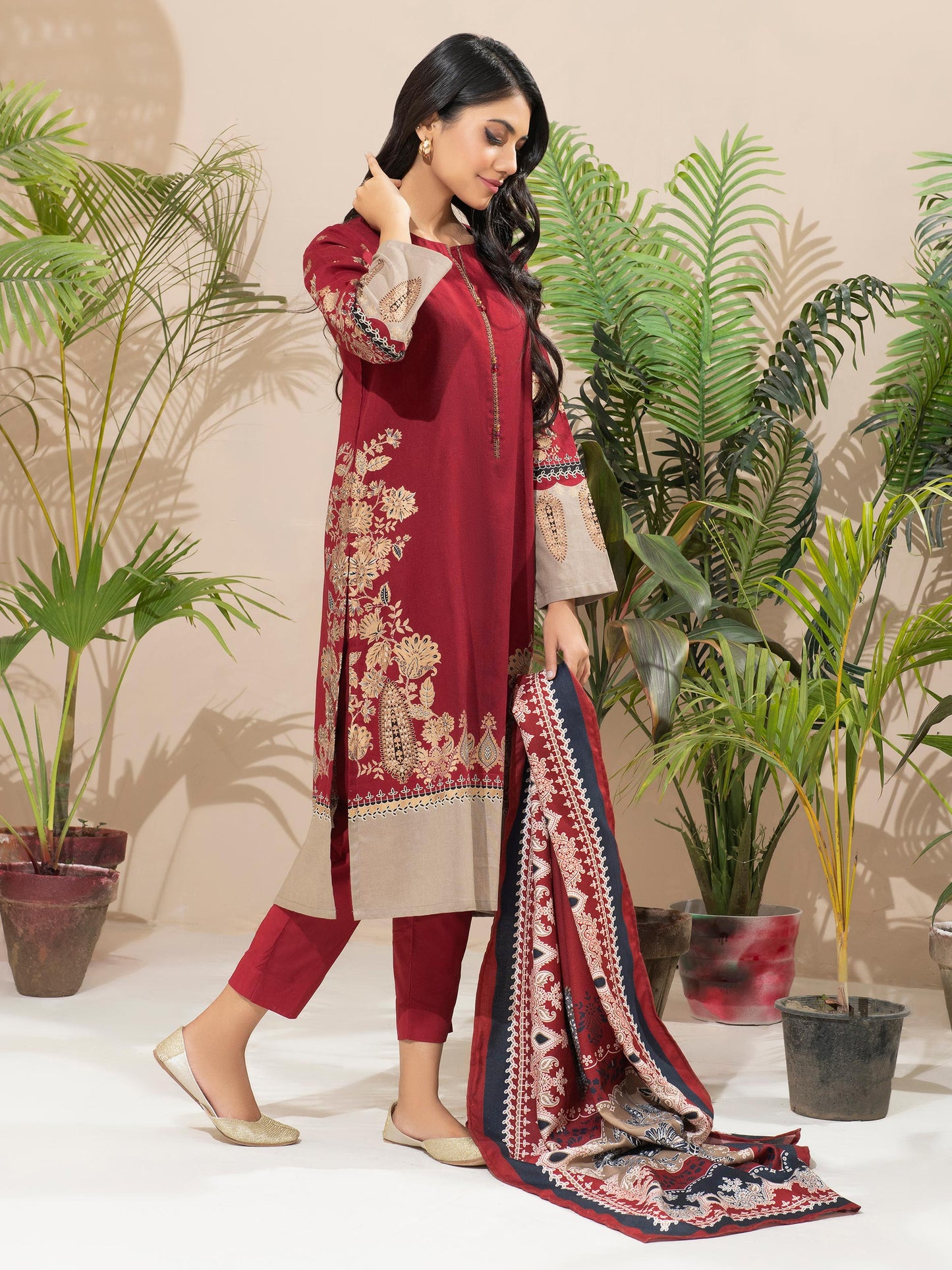 3 Piece Khaddar Suit-Pasted (Unstitched)