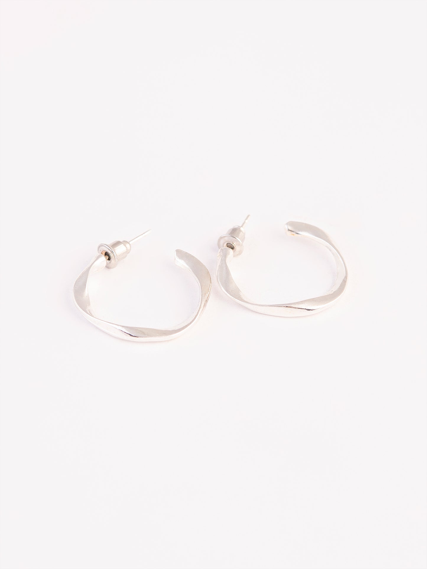 Vintage C-hoop Earrings