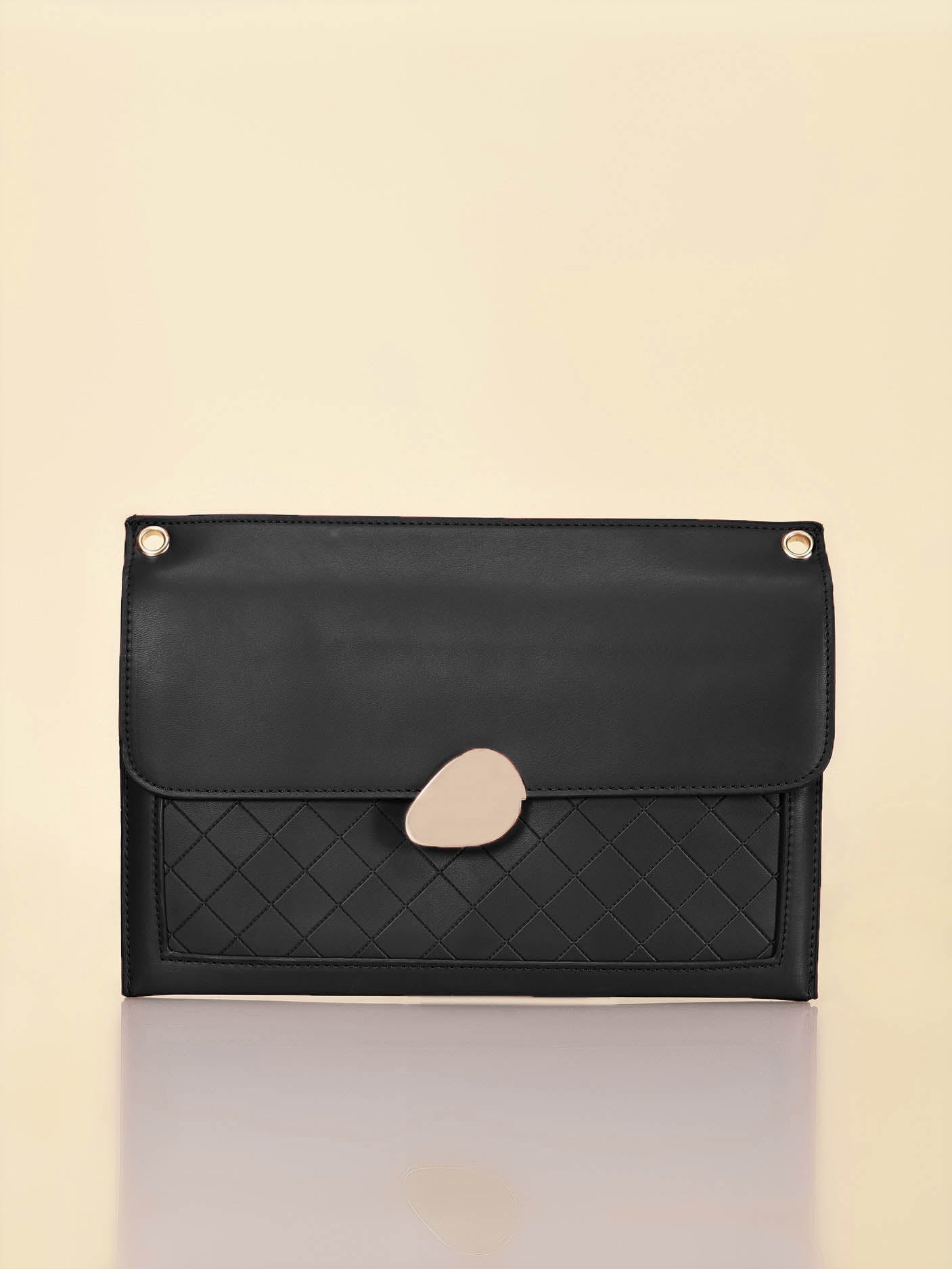 Crisscross Clutch