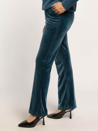 plain-velvet-trousers